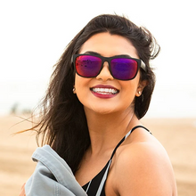 Load image into Gallery viewer, Vicerays Storage Sunglasses
